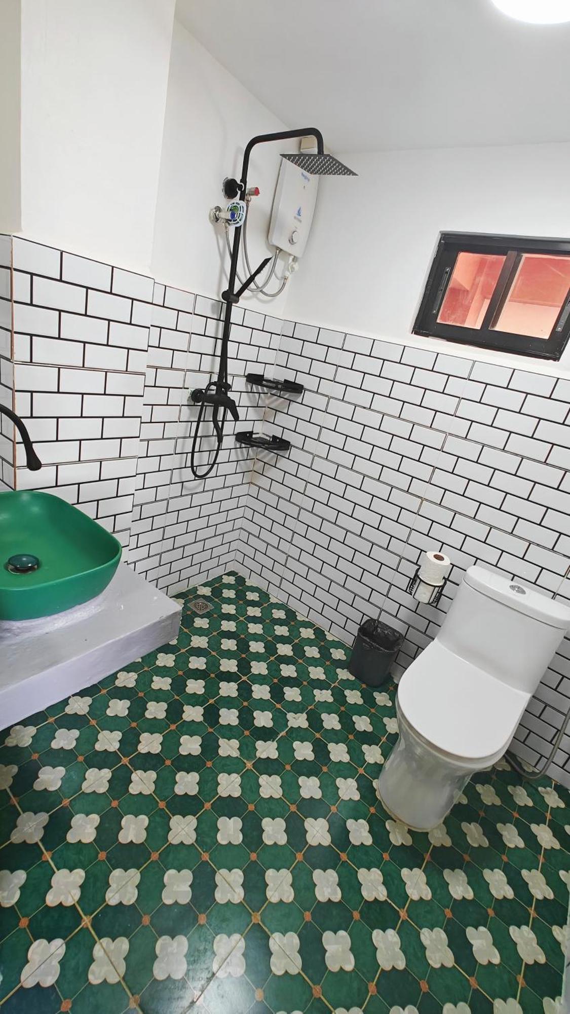 80 Bar Hostel 科隆 外观 照片