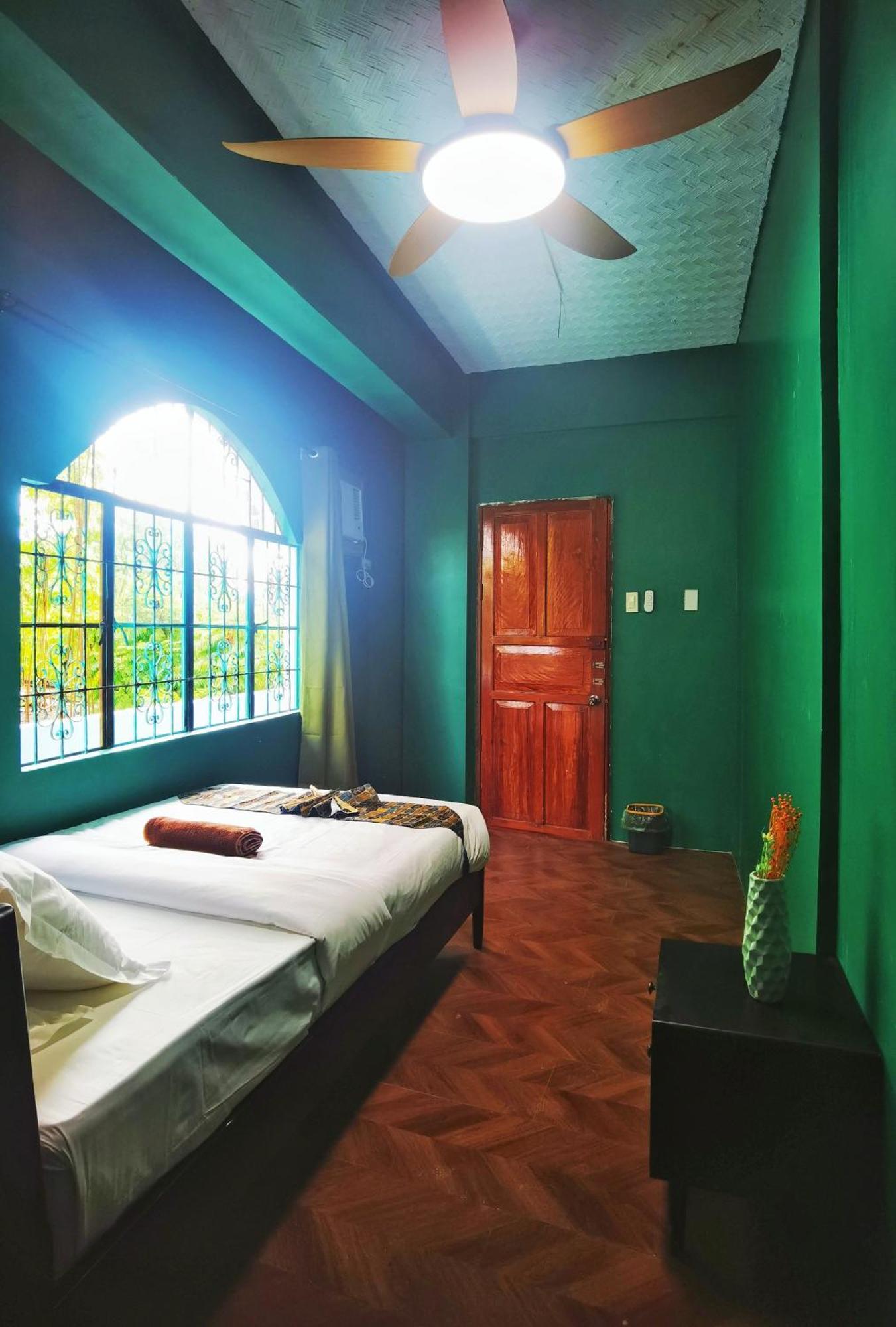 80 Bar Hostel 科隆 外观 照片