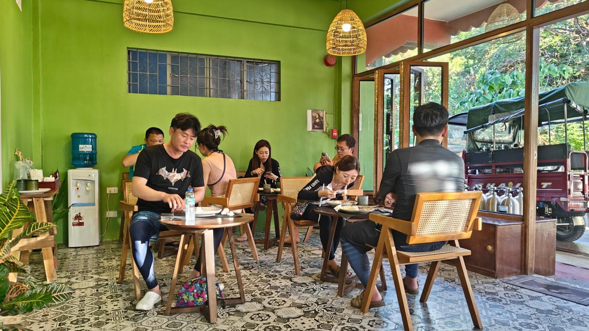 80 Bar Hostel 科隆 外观 照片